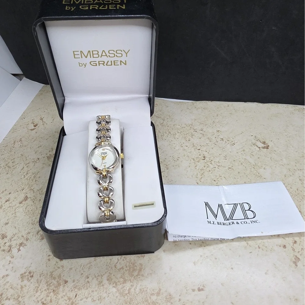 New Embassy By Gruen Ladies Watch Two Tone Link Bracelet Band GEM 1456